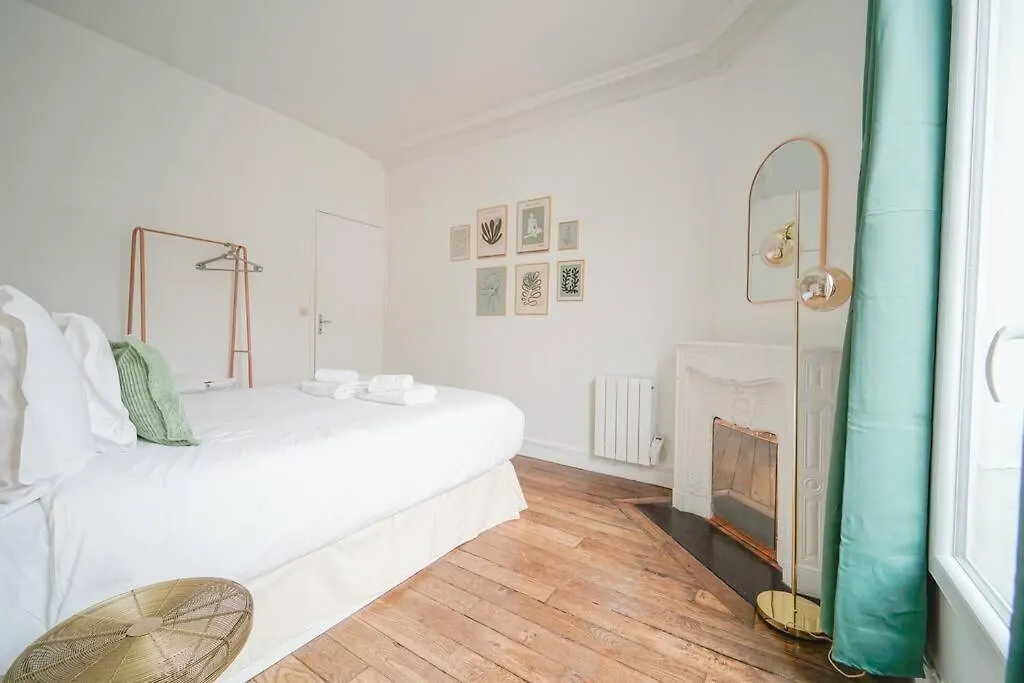 Apartment Proche Vaugirard - Sauge - II Paris